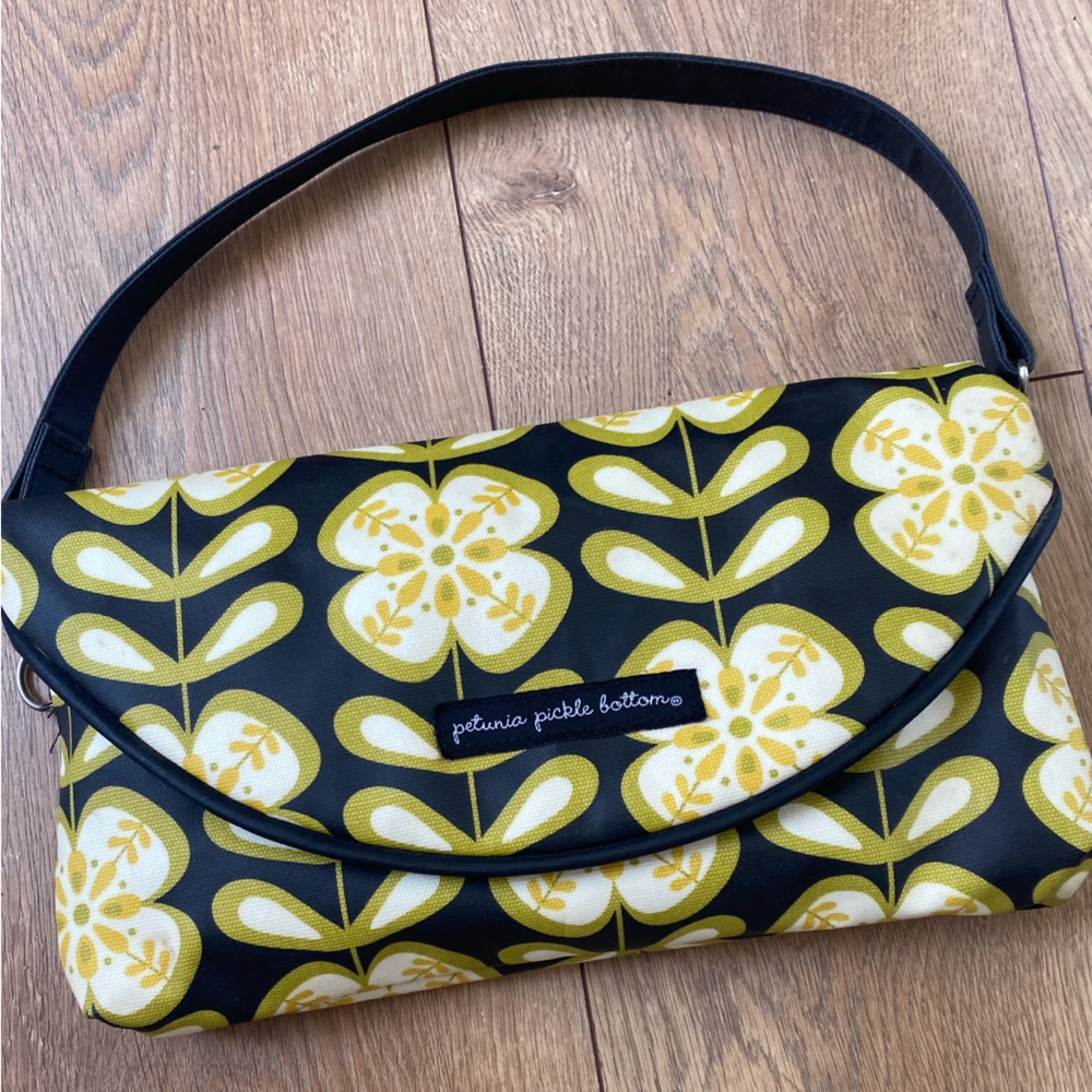 Petunia Pickle Bottom Wipes Clutch